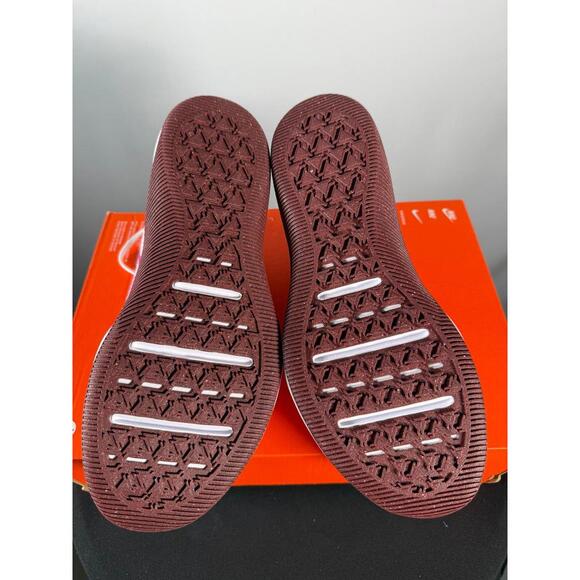 Size 9.5 Nike MC Trainer 2 Women’s Sneaker BRAND NEW - Picture 4 of 5